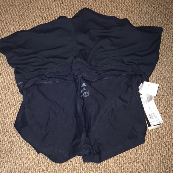Adidas 2in1 chill shorts - Picture 3 of 5